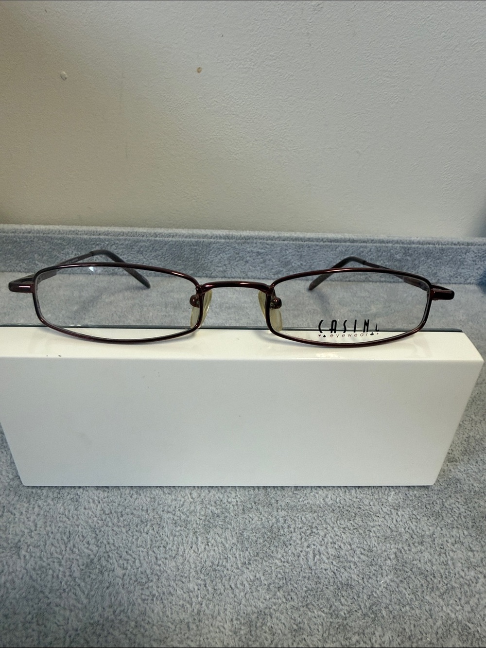 NWOT Women’s Casino Rectangular Metal Eyeglasses in Burgundy Eyesize 47